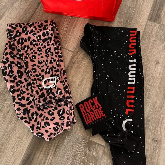 Cyclebar 5 bundle !!! Expensive retail at $275 regular price - Picture 2 of 2